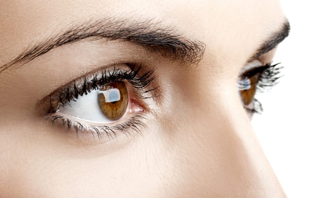 Sleeping on Your Side After Blepharoplasty: When is it Safe?